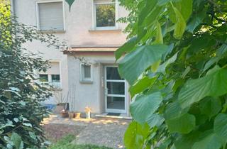 Wohnung mieten in 67063 Nord/Hemshof, Zentrale & Ruhige Dachgeschosswohnung – 101 m² Wohnkomfort mit Charme