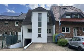 Wohnung kaufen in 52355 Düren, Wie ein kleines Einfamilienhaus....