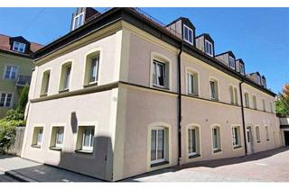 Wohnung kaufen in 93047 Innenstadt, Vermietete 2-Zi.-Altbauwohnung in der Altstadt von Regensburg - inkl. Einbauküche