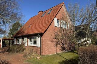 Einfamilienhaus kaufen in 24576 Bad Bramstedt, Charmantes Einfamilienhaus mit großem Grundstück und zusätzlichem Bauplatz!