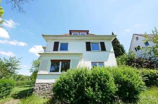 Villa kaufen in 33014 Bad Driburg, Exklusive Stadtvilla, zinsgünstigen Finanzierungsmöglichkeiten und Teilgrundstück zum Verkauf