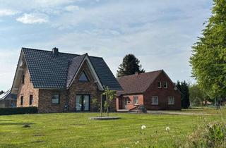 Haus kaufen in 26532 Großheide, Zwei Häuser auf einem Grundstück: Modernes Wohnen trifft auf Sanierungsprojekt!