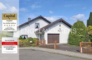 Einfamilienhaus kaufen in 57614 Steimel, Solides Einfamilienhaus mit PV-Anlage auf großem Grundstück