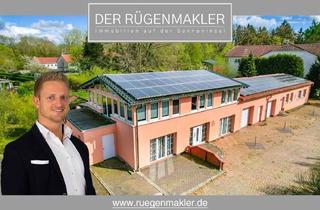 Mehrfamilienhaus kaufen in 18581 Putbus, Mehrfamilienhaus mit drei Wohnungen, Photovoltaik, Garagen oder möglicher Werkstatt in 18581 Putbus