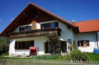 Haus mieten in 86974 Apfeldorf, NEU! Liebenswerte Doppelhaushälfte mit großem Garten!