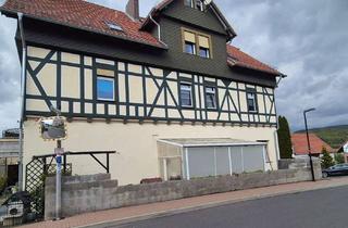 Anlageobjekt in 37276 Meinhard, Historisches 6-Parteienhaus mit Charme und Potenzial