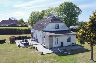 Anlageobjekt in 17498 Dersekow, Ländliches Einfamilienhaus mit großem Grundstück und Nebengelass in der Gemeinde Dersekow