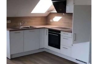 Wohnung mieten in Brunnleite 11, 96269 Großheirath, Freundliche 2-Zimmer-Dachgeschosswohnung mit gehobener Innenausstattung mit EBK in Großheirath