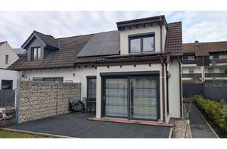 Doppelhaushälfte kaufen in 86356 Neusäß, Neusäß // Doppelhaushälfte für 2 Pers mit Wärmepumpe, Wintergarten, PV - Anlage und Südgarten