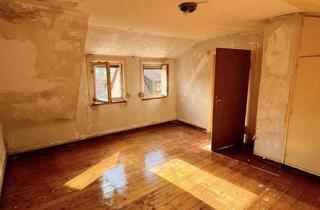 Haus kaufen in Wolfsgasse 14, 71711 Steinheim, *Sanierungsobjekt mit Potenzial – Ideal für Heimwerker*
