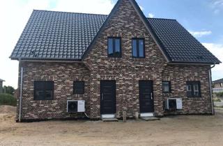 Haus mieten in Roggenschlag 13 - 15, 21514 Büchen, Erstbezug: Günstige 5-Raum-Doppelhaushälfte mit gehobener Innenausstattung und EBK in Büchen