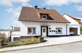 Anlageobjekt in 35232 Dautphetal, MFH mit 3 Einheiten und Mietsteigerungspotenzial zur flexiblen Nutzung in Dautphetal