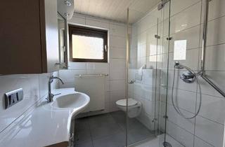 Haus kaufen in 76707 Hambrücken, Hambrücken - 1-2 Familienhaus mit 4 Bädern und viel Platz! Plus Garage, Nebengebäuden + schönem Garten