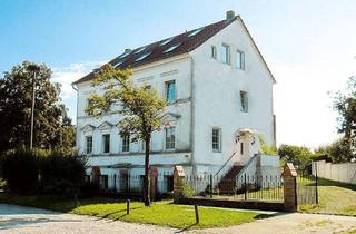 Mehrfamilienhaus kaufen in Brandenburger Straße 4 Und 4A, 14778 Päwesin, Päwesin - Vermietetes 4-Familien mit rückwärtigem Doppelhaus in Potsdam-Mittelmark