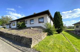 Einfamilienhaus kaufen in Alter Weg 40, 54597 Pronsfeld, Pronsfeld - ** Einfamlienhaus mit Einliegerwohnung in Pronsfeld *** EFH *** Mehrgenerationen *** Praxis *** Büro *** ländlich - familienfreundlich wohnen * Nahe