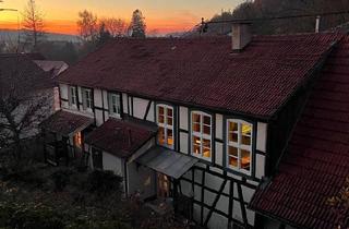 Bauernhaus kaufen in 72770 Reutlingen, Reutlingen - Idyllisch gelegenes Fachwerkhaus in besonderer Halbhöhenlage