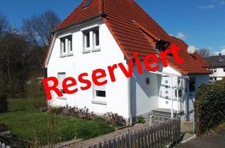 Einfamilienhaus kaufen in 59555 Lippstadt, Lippstadt - Freistehendes Einfamilienhaus mit großem Grundstück