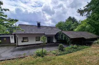 Haus kaufen in 94486 Osterhofen, Osterhofen - Großzügige, abgeschlossene Wohneinheit + Doppelgarage + Einzelgar