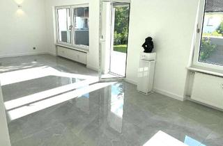 Wohnung kaufen in Nahestraße, 64560 Riedstadt, 4-Zimmer-Erdgeschosswohnung mit gehobener Innenausstattung mit Balkon in Riedstadt
