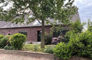 Wohnung mieten in Balberger Straße 90, 47665 Sonsbeck, Wohnen auf dem Bauernhof!! Sanierte und renovierte 6-Zimmer-Wohnung in 47665 Sonsbeck zu vermieten