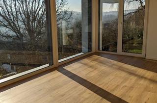 Wohnung mieten in Jahnstraße 14, 72622 Nürtingen, Helle 3,5-Zimmer-Erdgeschoss mit Weitblick und wunderschöner Terrasse mit Gartenzugang