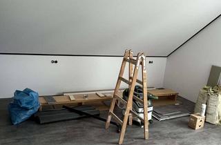 Wohnung mieten in Eichenweg, 54568 Gerolstein, Ansprechende 2-Zimmer-DG-Wohnung mit Balkon und Einbauküche in Gerolstein