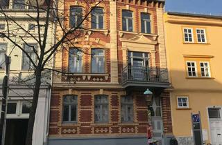 Wohnung mieten in Zimmerstraße 18, 99310 Arnstadt, Mitten im Zentrum - Erdgeschosswohnung mit Einbauküche!