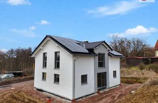 Einfamilienhaus kaufen in 09661 Striegistal, Exklusives, stilvolles Einfamilienhaus: Bezugsfertiges Neubau-Effizienzhaus 55 EE bei Freiberg