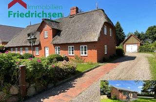 Haus kaufen in 25926 Ladelund, Zwei Häuser - ein Preis! - Attraktives Doppelangebot auf großem Grundstück in Ladelund