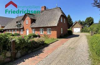 Haus kaufen in 25926 Ladelund, Großzügiges Reetdachhaus mit vielseitigen Nutzungsmöglichkeiten