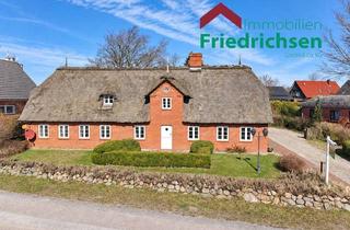 Haus kaufen in 25926 Ladelund, Großzügiges Reetdachhaus mit viel Potential