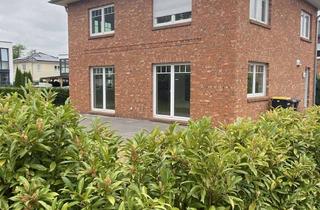 Haus mieten in 25451 Quickborn, Möbliertes EFH mit Garten für 1 Jahr in abgeschlossenen Wohnparkanlage in Quickborn zu vermieten