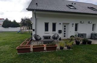 Haus mieten in Moltkestraße 14a, 76344 Eggenstein-Leopoldshafen, Wohnen in einer der schönsten Lagen Eggensteins - hochenergieeffizient und familienfreundlich!