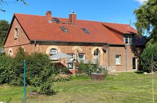 Haus mieten in 18586 Lancken-Granitz, Denkmalgeschützte Doppelhaushälfte im Biosphärenreservat Mönchsgut auf Rügen zu vermieten