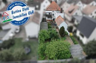 Haus kaufen in 64859 Eppertshausen, DIETZ: 2 FH mit Garten und Hofbereich in beliebter Lage von Eppertshausen!