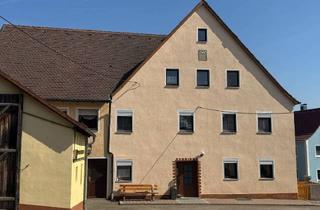Bauernhaus kaufen in 91578 Leutershausen, Leutershausen - Endlich genügend Platz für Beruf, Familie, Hobbys und großzügig im schönen, großen Bauernhaus leben.