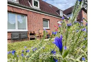 Wohnung kaufen in 24223 Schwentinental, Schwentinental - 2 Zimmer Dachgeschosswohnung in kiel Wik zu verkaufen.
