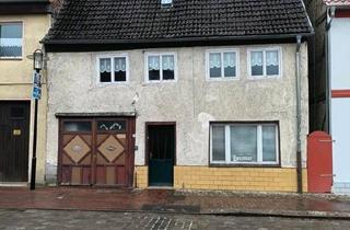 Haus kaufen in 21385 Amelinghausen, Amelinghausen - Haus mit Potenzial