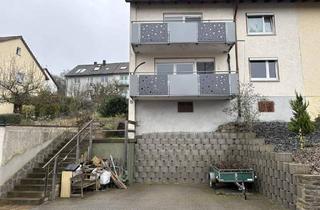 Einfamilienhaus kaufen in 97453 Schonungen, Schonungen - Großzügiges Einfamilienhaus mit Garten und Einzelgarage in Schonungen zu verkaufen!
