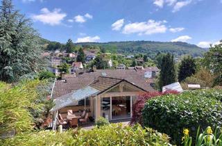 Penthouse kaufen in 69118 Ziegelhausen, Außergewöhnliche Penthouse-Eigentumswohnung mit wunderschönem Garten und Saunahaus