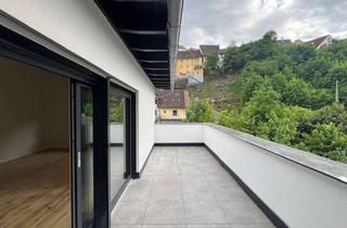 Penthouse kaufen in 78727 Oberndorf, Drei Zimmer Penthouse Wohnung mit großem Balkon