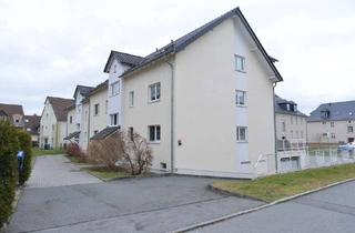 Wohnung kaufen in 09376 Oelsnitz, 3 Raum Wohnung mit Tiefgarage und Balkon KOMPLETT SANIERT