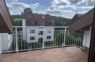Wohnung kaufen in 99817 Stockhausen, Blick ins Grüne - solide 3-Raum-Eigentumswohnung mit geräumigen Balkon und Stellplatz