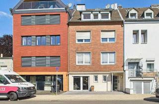 Wohnung kaufen in 52351 Düren, Helle Dachgeschosswohnung mit Erweiterungspotential