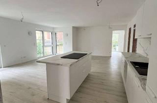 Wohnung mieten in Oswald-Merz-Straße, 95444 Altstadt, NEUBAU: Stilvolle luxus 3-Zimmer-Wohnung mit privater Garage