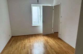 Wohnung mieten in Schweiggerweg, 13627 Charlottenburg, Geschmackvolle 2-Raum-Hochparterre-Wohnung mit geh. Innenausstattung mit Balkon