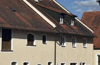 Wohnung mieten in De Bassus-Str., 93336 Altmannstein, Großzügige 3 ZKB in Nebengebäude auf Schloss Sandersdorf mit wunderbarem Ausblick
