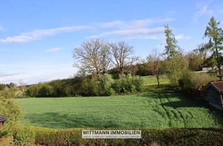 Wohnung mieten in 83370 Seeon, TEILRENOVIERT: Geräumige 3-Zimmer-Wohnung mit Südostbalkon und Garage