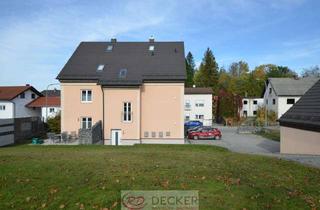 Wohnung mieten in 84149 Velden, Maisonette mit Stil – Wintergarten-Feeling im DG ++Decker Immobilien++