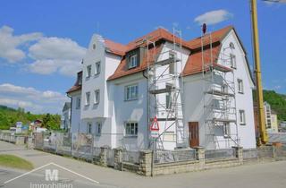 Wohnung mieten in Kevenhüller Str., 92339 Beilngries, "Schmidl Villa": Traumhaft Wohnen im sanierten Altbau - 2-Zimmer-OG-Whg. mit EBK u. Carport